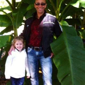 Meet your Posher, Alexander